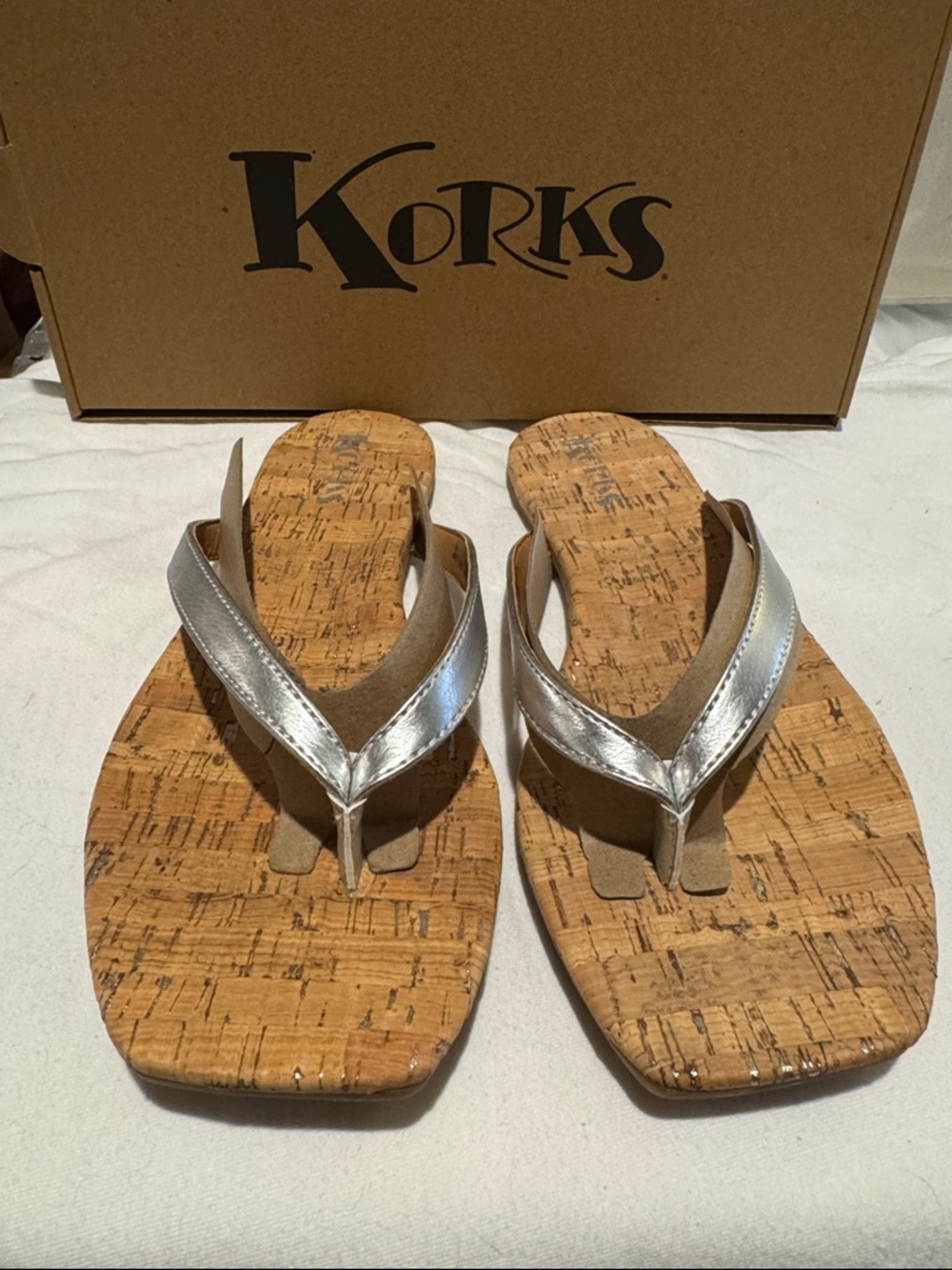 NIB Korks silver  flip flop size 10.